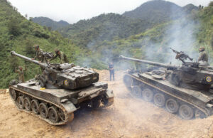 Ecuador destruye minas ilegales en Carchi en ofensiva militar contra crimen organizado Ecuador destruye minas ilegales en Carchi en ofensiva militar contra crimen organizado