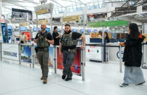 EE. UU. moviliza agentes del ICE a catorce terminales aéreas para reforzar la seguridad EE. UU. moviliza agentes del ICE a catorce terminales aéreas para reforzar la seguridad