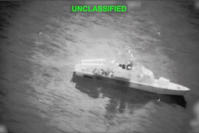 EEUU destruye dieciséis barcos minadores iraníes cerca del estrecho de Ormuz