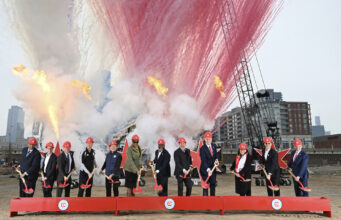 El Chicago Fire inicia la construcción de su nuevo estadio de fútbol en el centro de Chicago El Chicago Fire inicia la construcción de su nuevo estadio de fútbol en el centro de Chicago