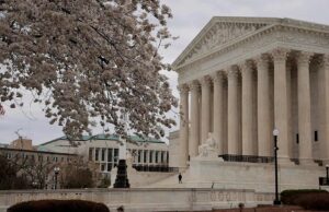 El Tribunal Supremo de Estados Unidos invalida las restricciones a las terapias de conversión para menores El Tribunal Supremo de Estados Unidos invalida las restricciones a las terapias de conversión para menores