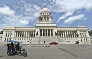 Gobierno de Cuba anuncia la liberación de 51 presos tras acuerdo con el Vaticano Gobierno de Cuba anuncia la liberación de 51 presos tras acuerdo con el Vaticano