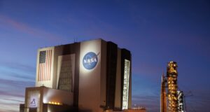 La NASA repara fallas en el cohete Artemis II y programa nuevo lanzamiento para abril La NASA repara fallas en el cohete Artemis II y programa nuevo lanzamiento para abril