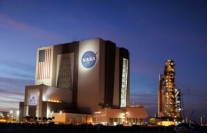 La NASA repara fallas en el cohete Artemis II y programa nuevo lanzamiento para abril La NASA repara fallas en el cohete Artemis II y programa nuevo lanzamiento para abril