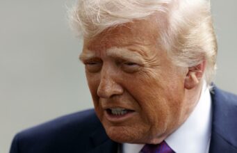 Medidas de Donald Trump para bajar el precio de la gasolina por el bloqueo en el estrecho de Ormuz Medidas de Donald Trump para bajar el precio de la gasolina por el bloqueo en el estrecho de Ormuz