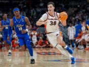 El exdelantero de Auburn se compromete con un programa de la Big Ten El exdelantero de Auburn se compromete con un programa de la Big Ten