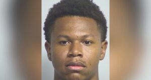 Arrestan a agente de Jefferson en Tuscaloosa por cargos de violencia doméstica Arrestan a agente de Jefferson en Tuscaloosa por cargos de violencia doméstica