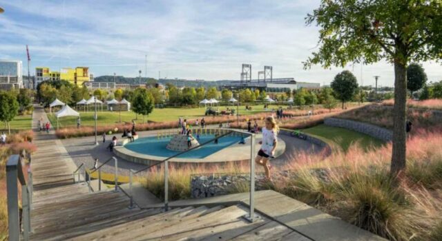 Birmingham invierte su excedente presupuestario en juventud e infraestructura pública Birmingham invierte su excedente presupuestario en juventud e infraestructura pública