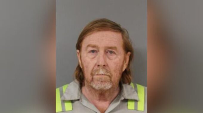 Condenado hombre tras el hallazgo de una niña de Blountsville con vida, escondida en una pared Condenado hombre tras el hallazgo de una niña de Blountsville con vida, escondida en una pared