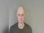 Detienen a un hombre tras una persecución y encontraron convertidores catalíticos en el vehículo Detienen a un hombre tras una persecución y encontraron convertidores catalíticos en el vehículo