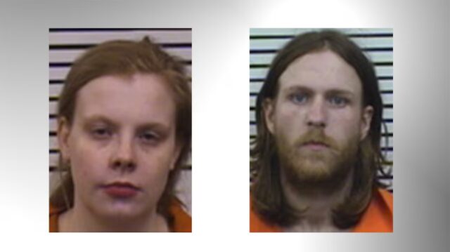 Dos-personas-enfrentan-cargos-por-drogas-y-poner-en-peligro-a-un-menor-en-el-condado-de-Pickens Dos personas enfrentan cargos por drogas y poner en peligro a un menor en el condado de Pickens