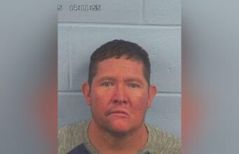 Hispano sentenciado a dos años de prisión por reingreso ilegal a EE.UU. Hispano sentenciado a dos años de prisión por reingreso ilegal a EE.UU.