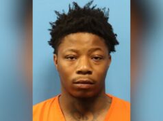 Hombre arrestado tras persecución a alta velocidad en Calera con dos niñas dentro del auto Hombre arrestado tras persecución a alta velocidad en Calera con dos niñas dentro del auto