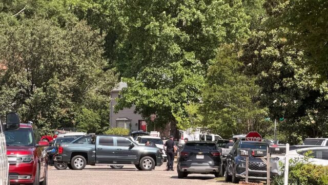Hombre de Birmingham, 52 años, detenido tras enfrentamiento en una residencia de Pelham
