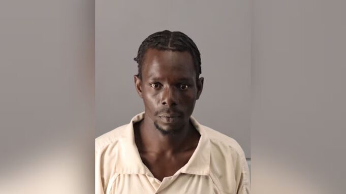 Hombre de Fairfield arrestado en relación con investigación de homicidio en Birmingham Hombre de Fairfield arrestado en relación con investigación de homicidio en Birmingham