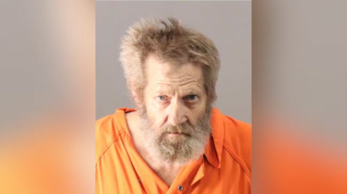 Hombre de Tarrant arrestado en relación con una investigación de robo en Birmingham Hombre de Tarrant arrestado en relación con una investigación de robo en Birmingham