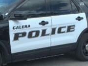 Joven de 21 años muere tras chocar su vehículo contra un árbol e incendiarse en Calera Joven de 21 años muere tras chocar su vehículo contra un árbol e incendiarse en Calera