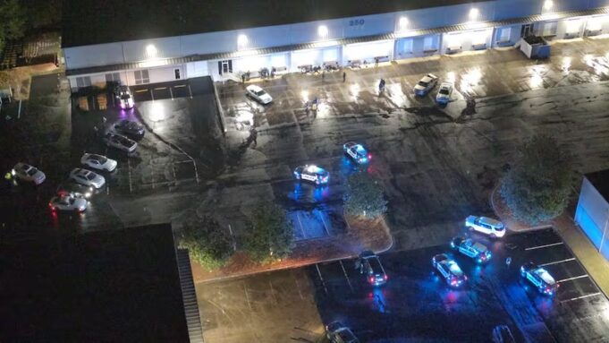 La policía de Birmingham arresta a 6 personas por conducción temeraria La policía de Birmingham arresta a 6 personas por conducción temeraria