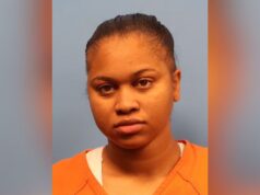 Mujer acusada de robar más de $20,000 de un banco en Hoover Mujer acusada de robar más de $20,000 de un banco en Hoover