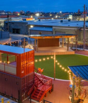 Nuevo espacio para música al aire libre abre sus puertas en Birmingham Nuevo espacio para música al aire libre abre sus puertas en Birmingham