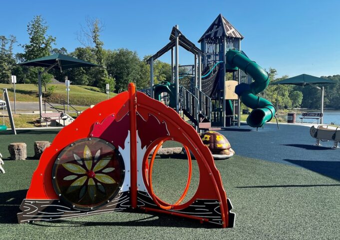 Se inaugura nuevo parque infantil en el Parque Estatal Joe Wheeler Se inaugura nuevo parque infantil en el Parque Estatal Joe Wheeler