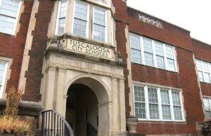 Un gran logro para la junta escolar de la ciudad de Tuscaloosa Un gran logro para la junta escolar de la ciudad de Tuscaloosa