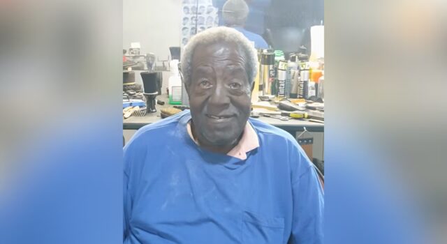 Veterano de Vietnam se recupera en el hospital tras ser apuñalado varias veces mientras dormía en casa Veterano de Vietnam se recupera en el hospital tras ser apuñalado varias veces mientras dormía en casa