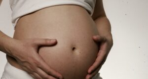 Alarmante reporte mundial sobre depresión posparto y salud mental materna en 2026 Alarmante reporte mundial sobre depresión posparto y salud mental materna en 2026