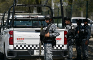 Alerta en Nuevo León por 17 amenazas de tiroteo en planteles escolares Alerta en Nuevo León por 17 amenazas de tiroteo en planteles escolares