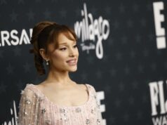 Ariana Grande anuncia lanzamiento de su nuevo álbum Petal y gira mundial Ariana Grande anuncia lanzamiento de su nuevo álbum Petal y gira mundial