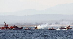 EE.UU. abate a cuatro personas tras un ataque a una embarcación sospechosa en el Pacífico EE.UU. abate a cuatro personas tras un ataque a una embarcación sospechosa en el Pacífico