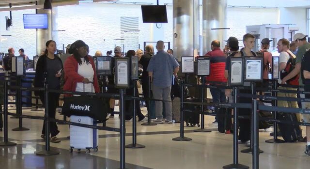 El Aeropuerto Internacional Birmingham-Shuttlesworth organizará una feria de empleo en mayo El Aeropuerto Internacional Birmingham-Shuttlesworth organizará una feria de empleo en mayo