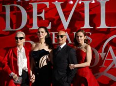 Emily Blunt y Stanley Tucci reciben estrellas en el Paseo de la Fama Emily Blunt y Stanley Tucci reciben estrellas en el Paseo de la Fama