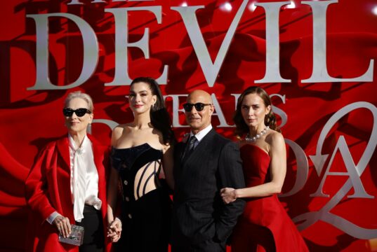 Emily Blunt y Stanley Tucci reciben estrellas en el Paseo de la Fama Emily Blunt y Stanley Tucci reciben estrellas en el Paseo de la Fama