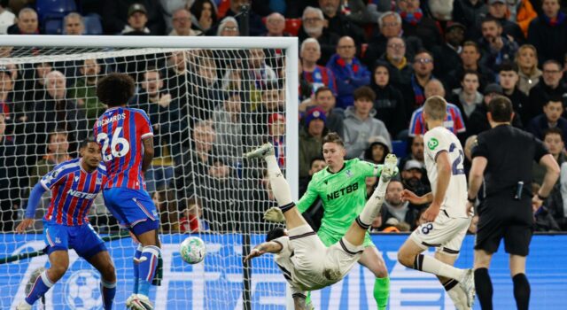Empate sin goles deja el descenso de la Premier League al rojo vivo para el West Ham Empate sin goles deja el descenso de la Premier League al rojo vivo para el West Ham