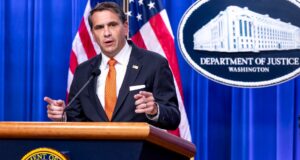 Estados Unidos prepara revocación de ciudadanía para más de 350 personas naturalizadas Estados Unidos prepara revocación de ciudadanía para más de 350 personas naturalizadas
