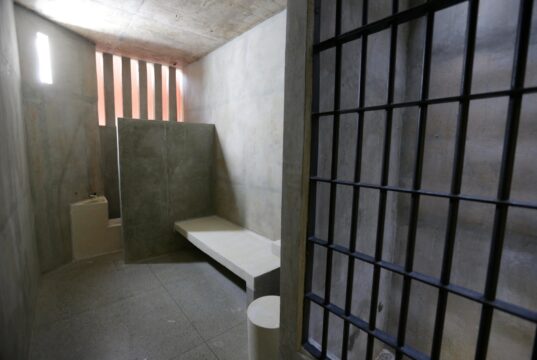 Justicia Federal ordena la liberación inmediata de una familia egipcia detenida ilegalmente en Texas Justicia Federal ordena la liberación inmediata de una familia egipcia detenida ilegalmente en Texas