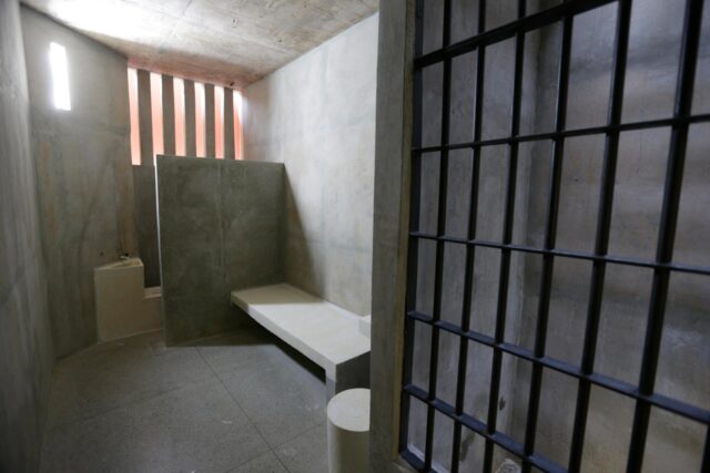 Justicia Federal ordena la liberación inmediata de una familia egipcia detenida ilegalmente en Texas