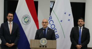 Paraguay recibirá a migrantes rechazados por Estados Unidos para ser repatriados Paraguay recibirá a migrantes rechazados por Estados Unidos para ser repatriados