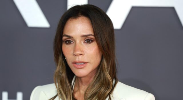 Victoria Beckham rompe el silencio sobre la supuesta crisis familiar con su hijo Brooklyn Victoria Beckham rompe el silencio sobre la supuesta crisis familiar con su hijo Brooklyn
