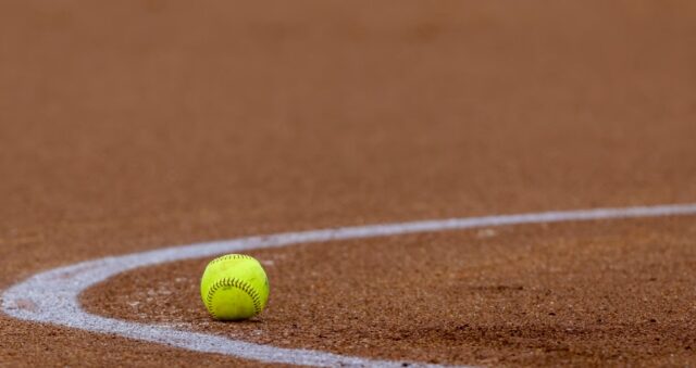 Equipo eliminado de los playoffs de sóftbol por violación a las reglas de la AHSAA