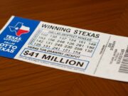 Texano de Richardson gana 41 millones en Lotto Texas y revela planes Texano de Richardson gana 41 millones en Lotto Texas y revela planes