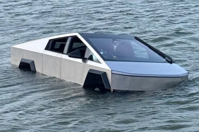 Dueño de Tesla Cybertruck termina arrestado tras hundir vehículo en Texas