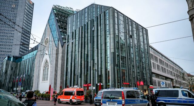 Atropello masivo en Leipzig deja dos muertos y mas de veinte heridos Atropello masivo en Leipzig deja dos muertos y mas de veinte heridos