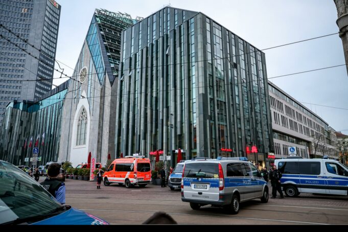 Atropello masivo en Leipzig deja dos muertos y mas de veinte heridos Atropello masivo en Leipzig deja dos muertos y mas de veinte heridos