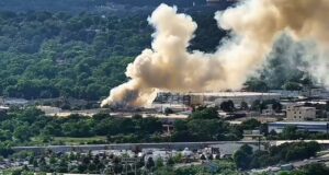 Bombero herido en incendio de iglesia en Birmingham Bombero herido en incendio de iglesia en Birmingham