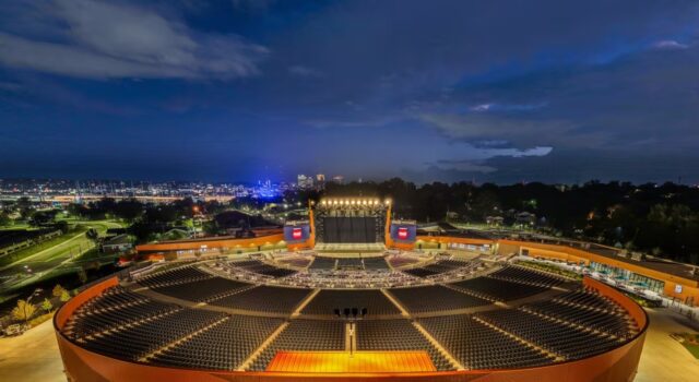 El anfiteatro Coca-Cola se prepara para su segunda temporada de conciertos de verano El anfiteatro Coca-Cola se prepara para su segunda temporada de conciertos de verano