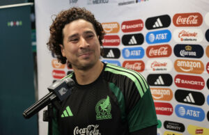 Guillermo Ochoa busca acercarse con 40 años a su sexto Mundial Guillermo Ochoa busca acercarse con 40 años a su sexto Mundial