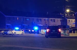 La policía de Birmingham investiga tres tiroteos ocurridos durante la noche La policía de Birmingham investiga tres tiroteos ocurridos durante la noche