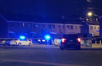 La policía de Birmingham investiga tres tiroteos ocurridos durante la noche La policía de Birmingham investiga tres tiroteos ocurridos durante la noche
